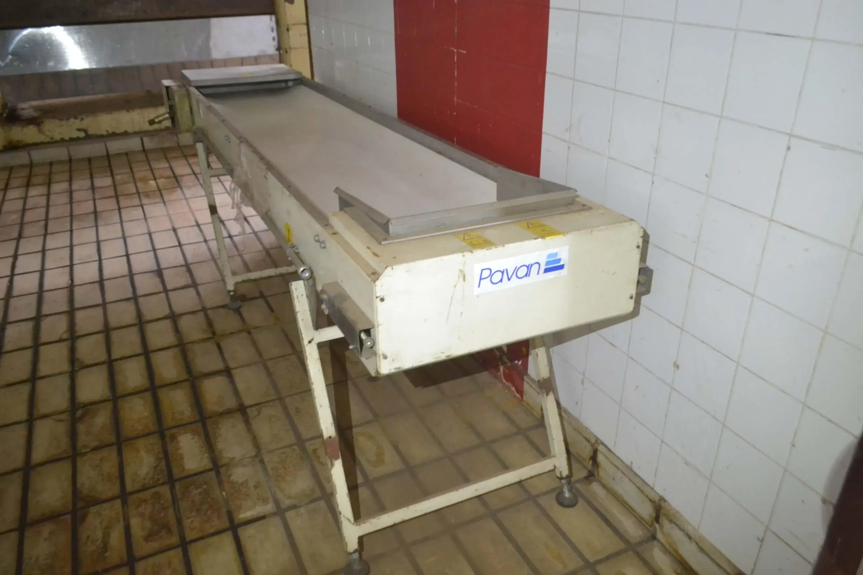 ESTERIA TRANSPORTADORA MARCA PAVAN 550 X 2750 MM