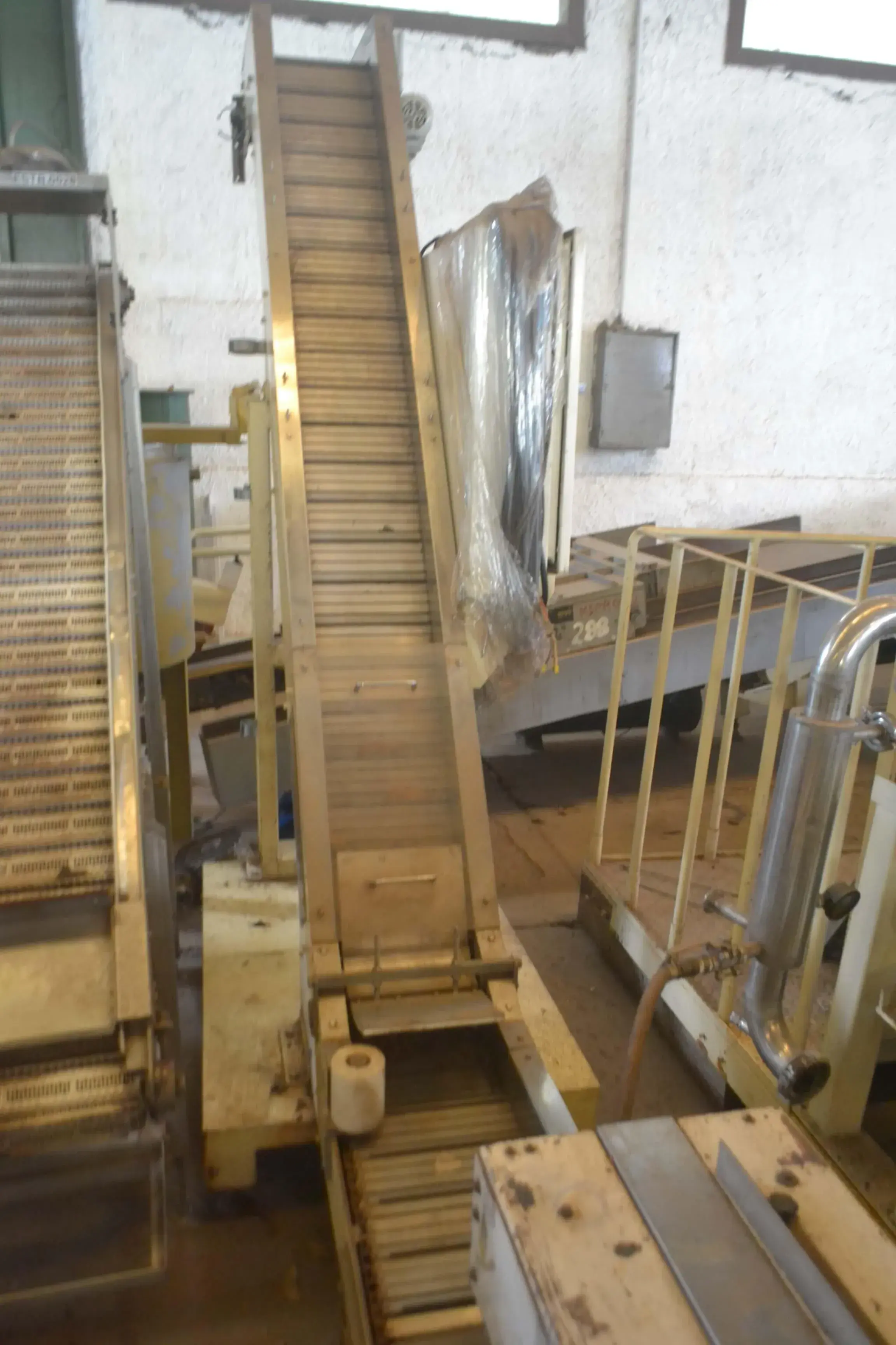 ESTEIRA GIRAFA 500 X 2500 MM