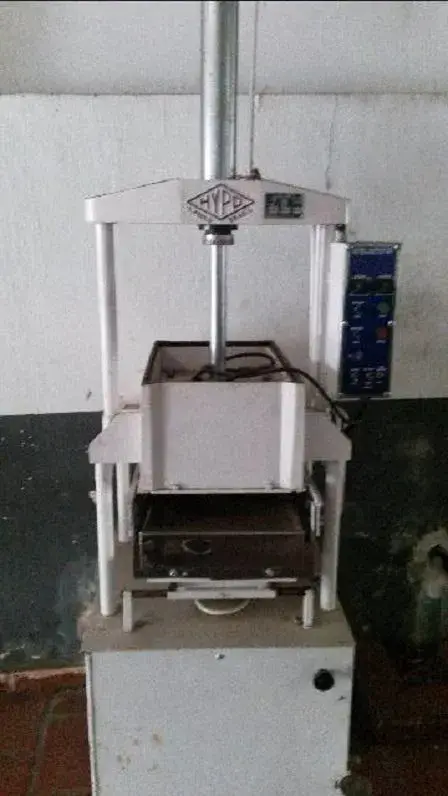 PINGADEIRA DE BISCOITOS MARCA HYPÓLITO
