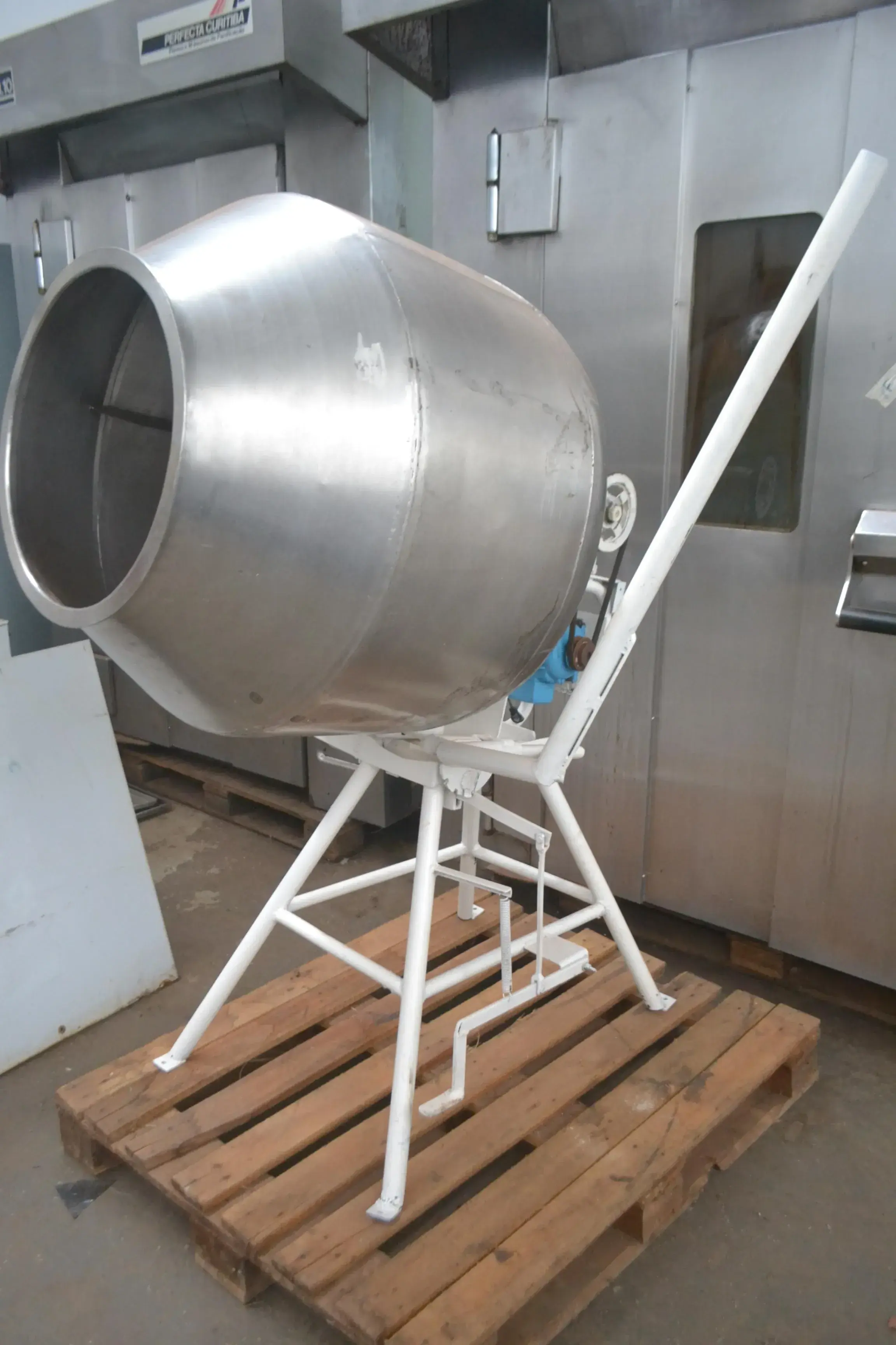 DRAGEADEIRA TIPO TANGERINA CAPACIDADE 150 L