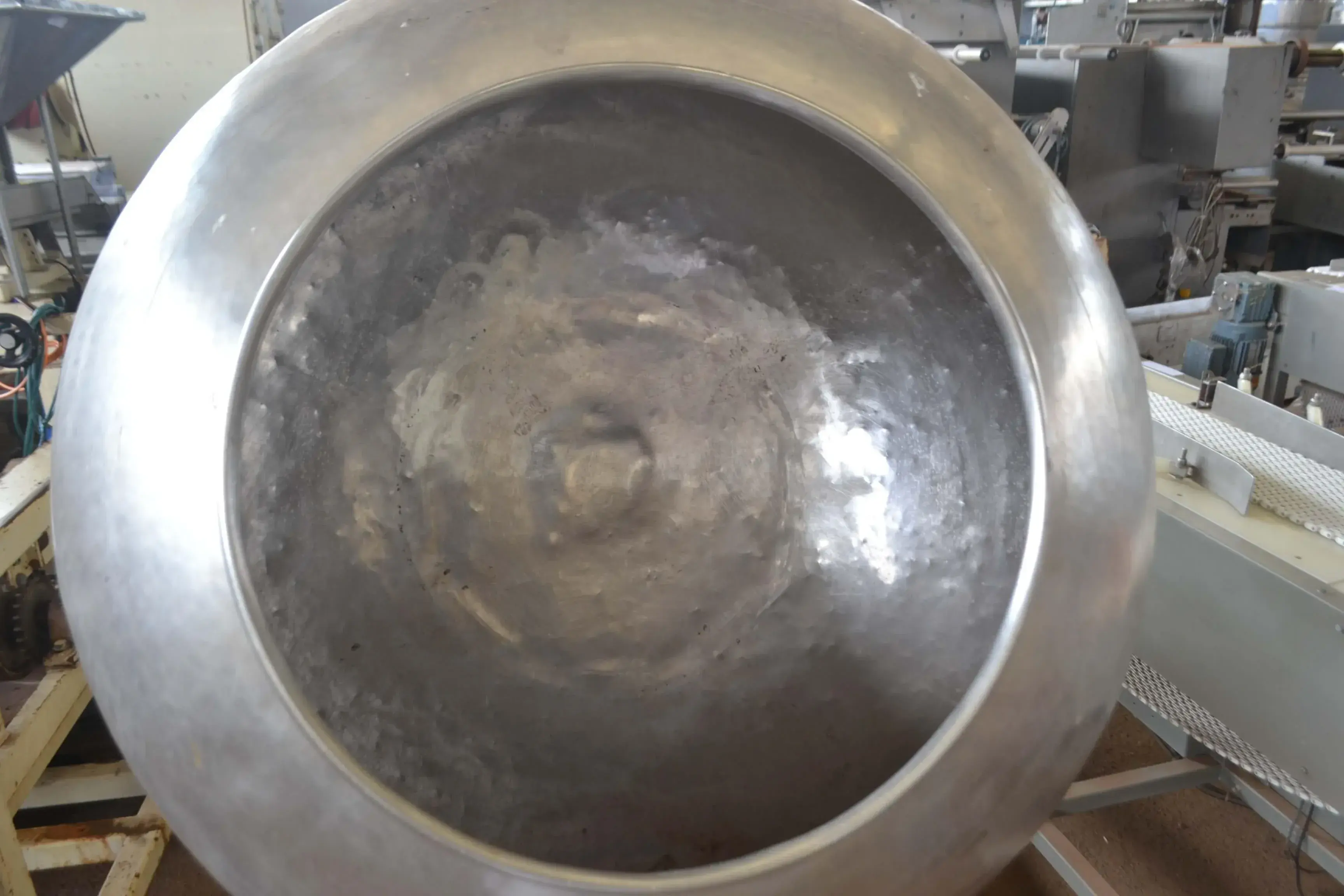 DRAGEADEIRA LISA EM AÇO INOX CAPACIDADE 250 LITROS
