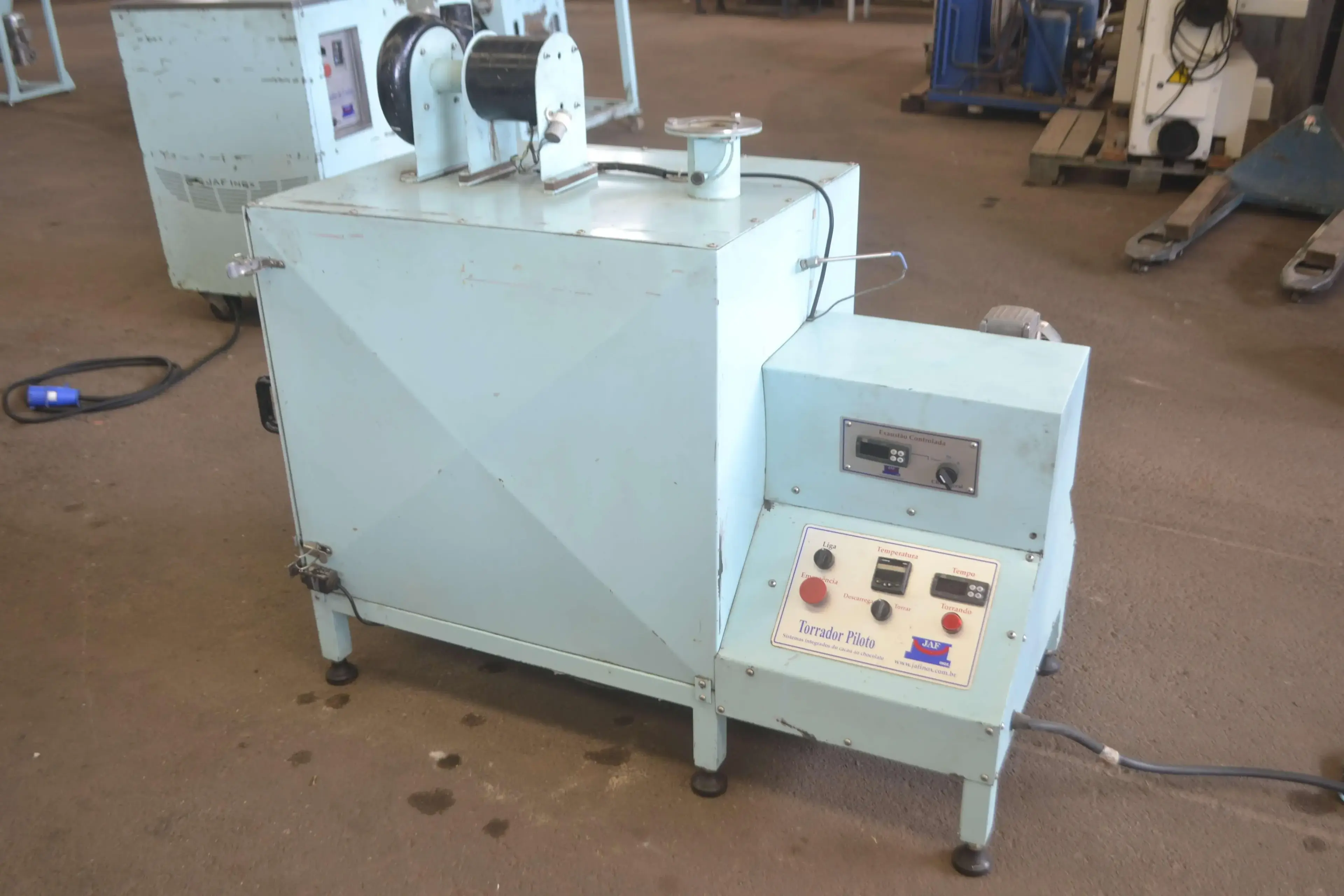TORRADOR DE SEMENTES DE CACAU MARCA JAF INOX
