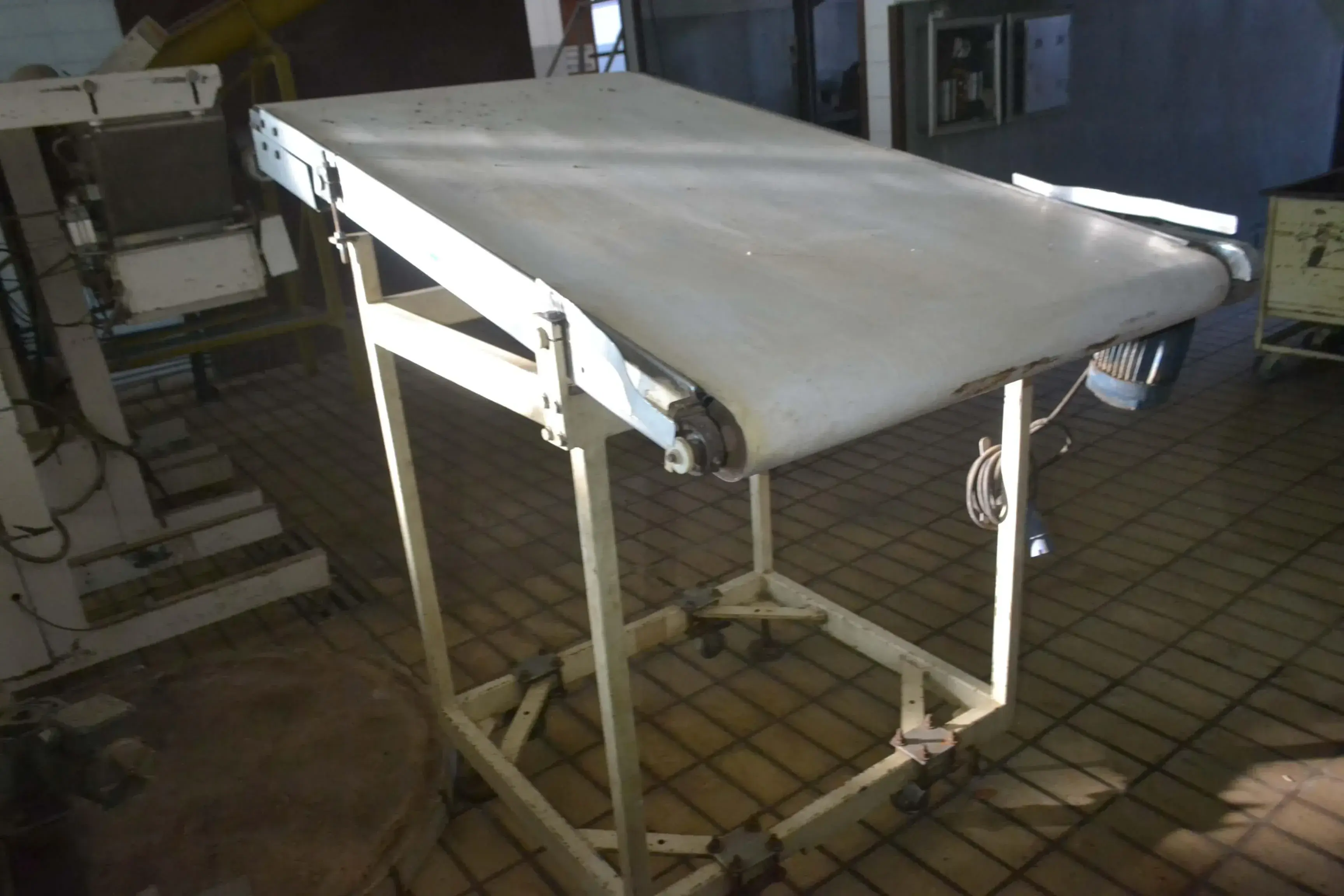 ESTERIA TRANSPORTADORA MARCA PAVAN 1000 X 1800 MM