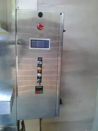 ENVASADORA VERTICAL