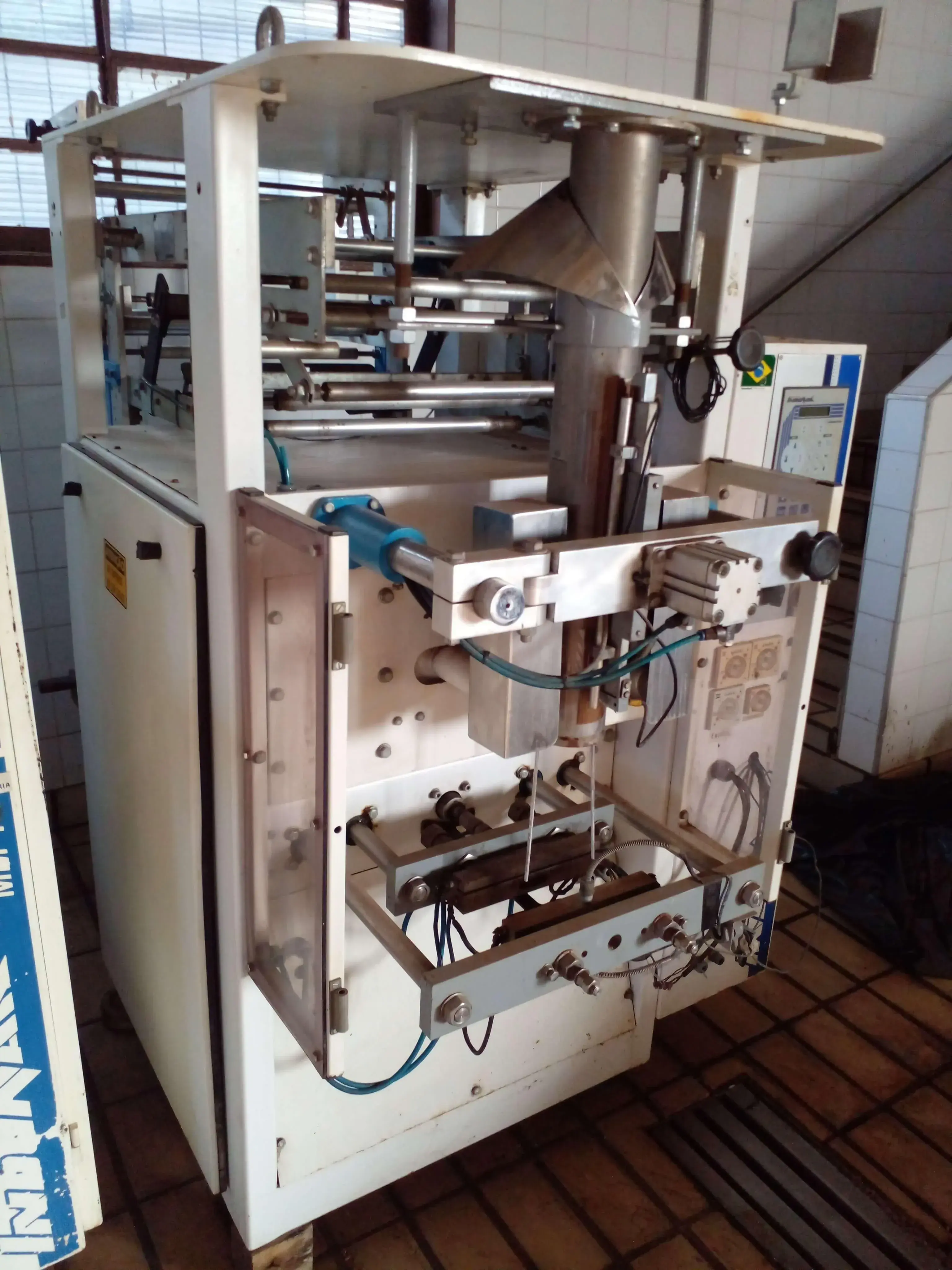 empacotadora-autom-indumak-mod-mf1000