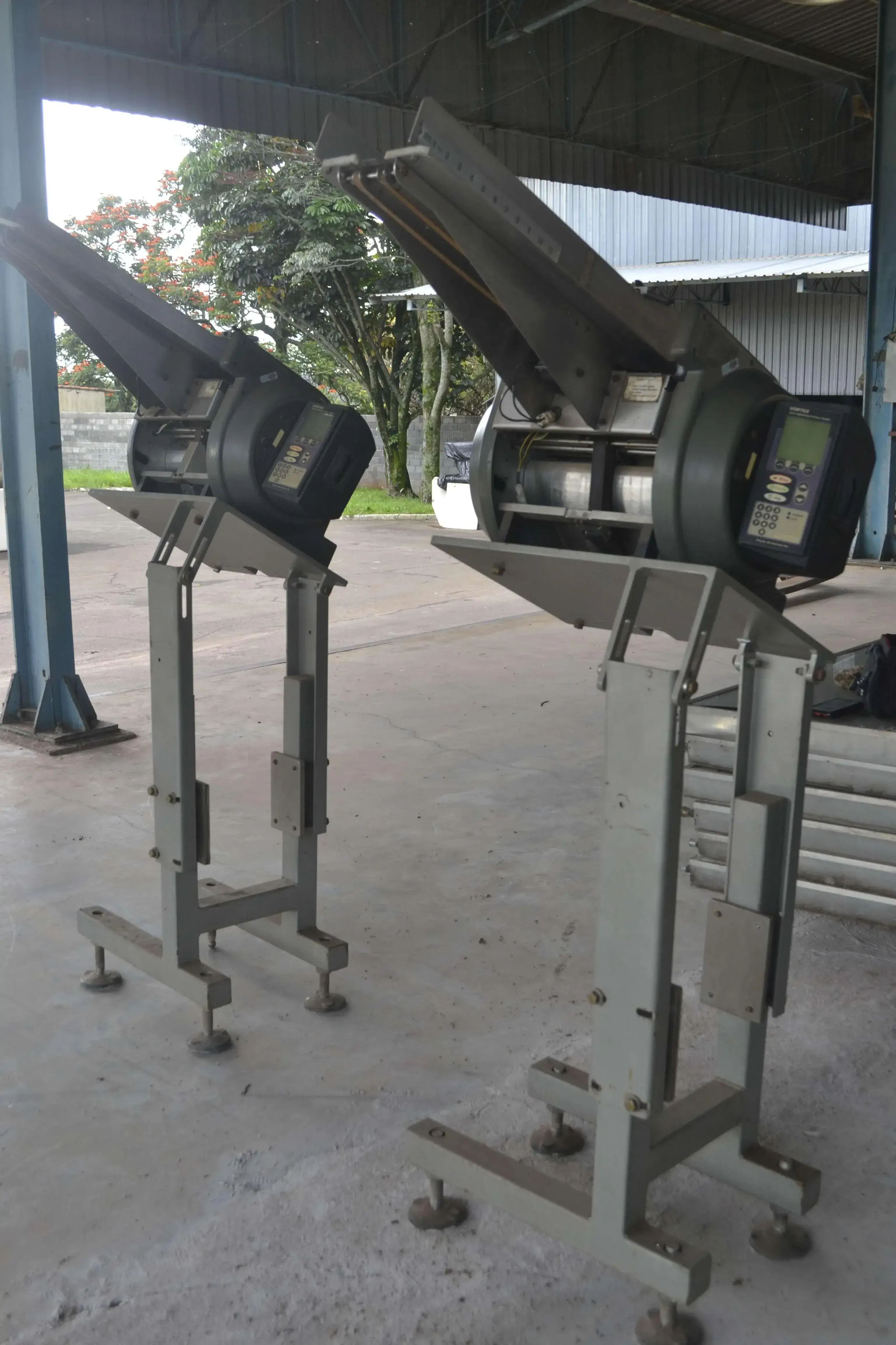ALIMENTADOR PARA FLOW PACK MARCA MASIPACK MODELO VORTEX 1200 L