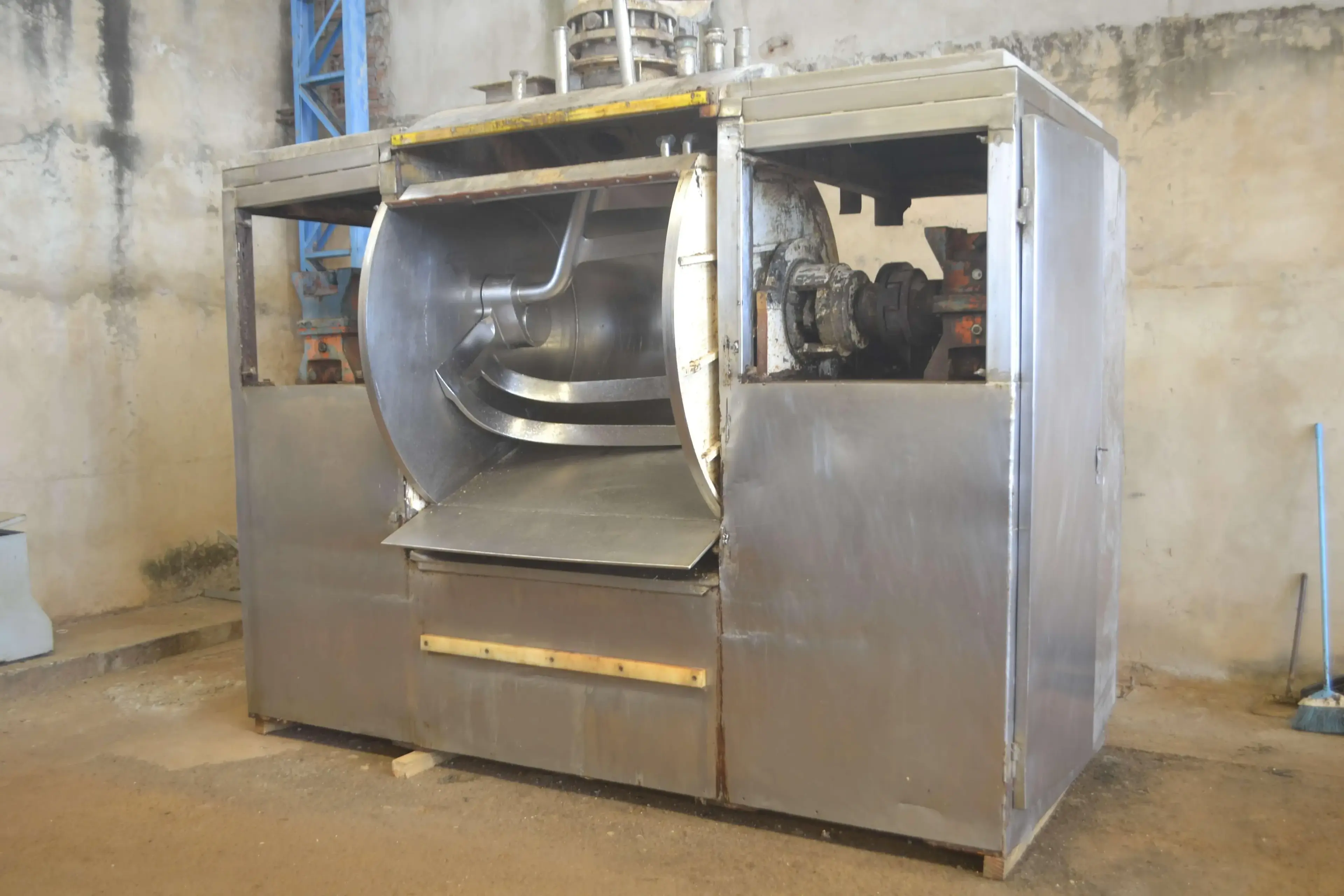misturador-sigma-cap-1350-l-inox