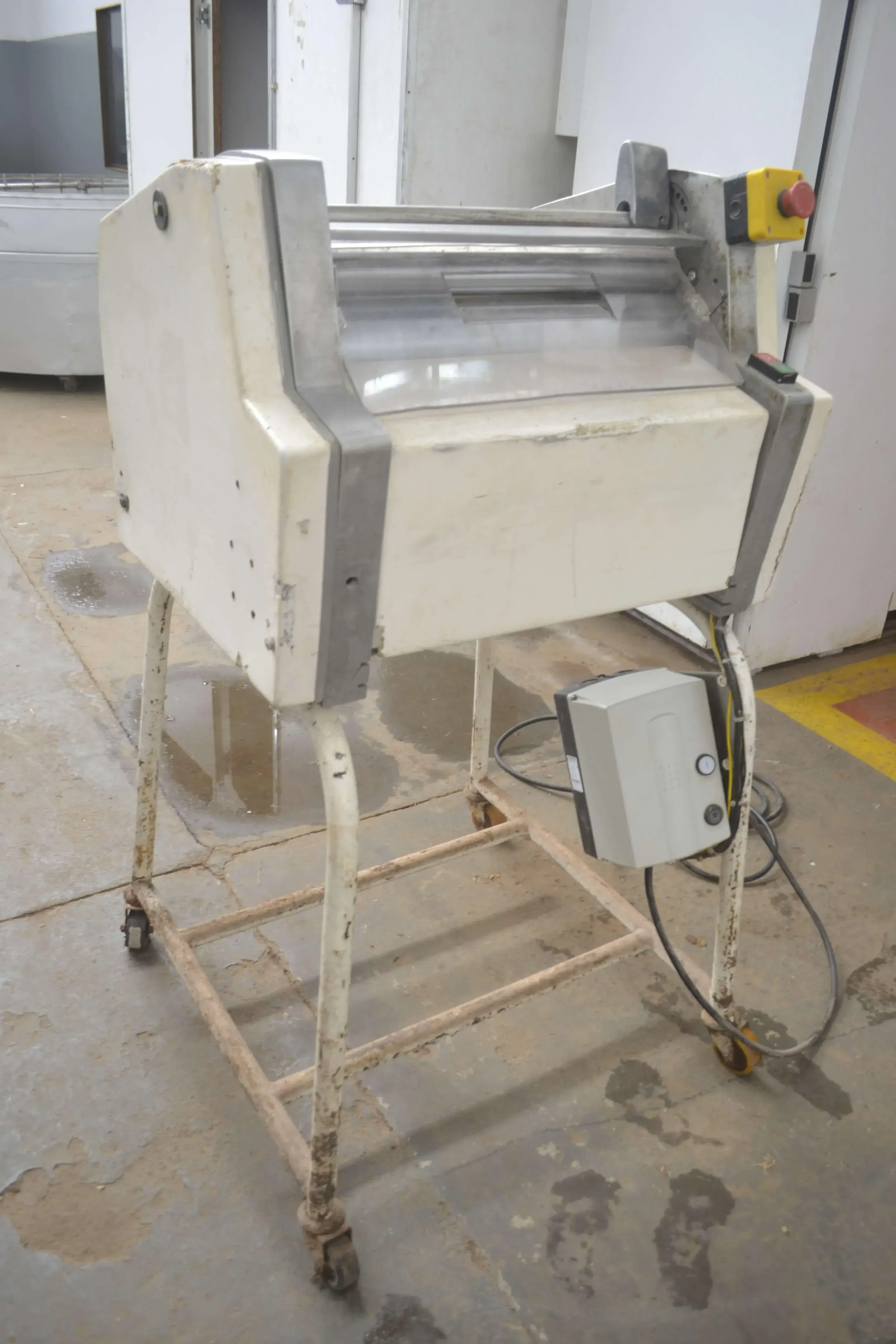 modeladora-paes-mac-forno