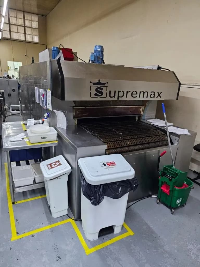 Forno Contínuo Túnel de Esteira a Gás Supremax para Panificação