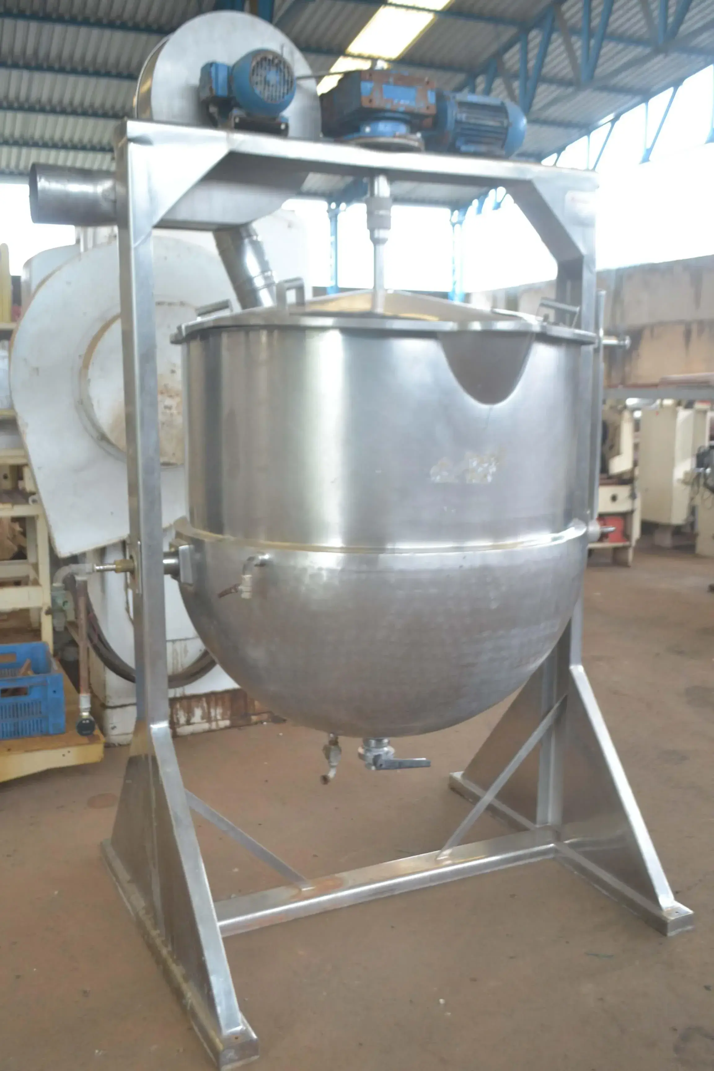 TACHO COZINHADOR CAPACIDADE 800 LITROS MARCA BIASINOX