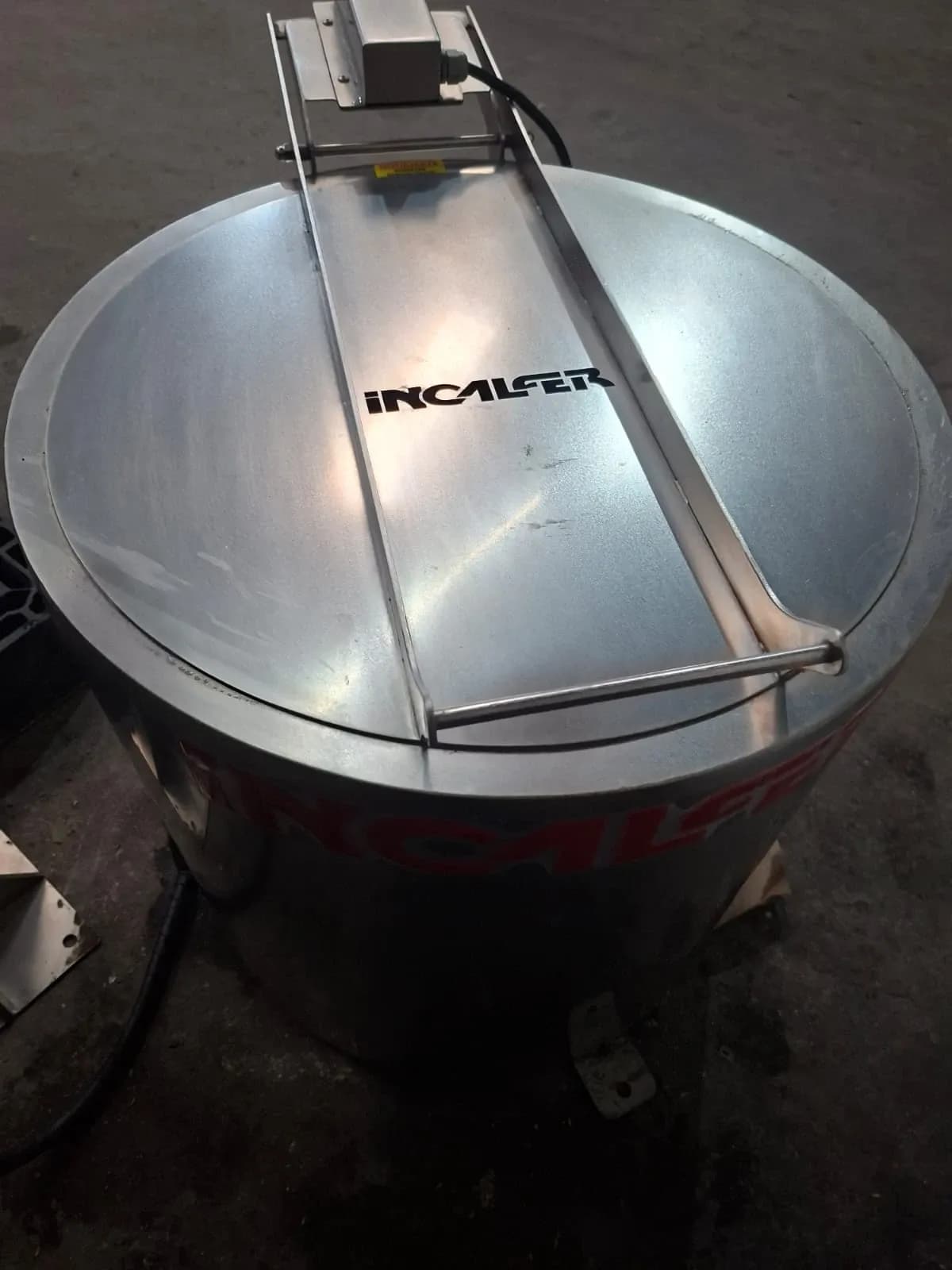 centrifuga-de-cesto-para-vegetais-frutas-legumes-e-hortalicas-incalfer-modelo-ce-350