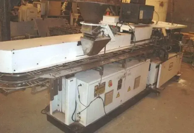 ENCARTUCHADEIRA MARCA FABRIMA