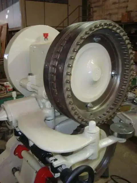 estampadeira-para-bala-de-coco