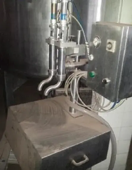 ENVASADORA PNEUMÁTICA COM 2 BICOS