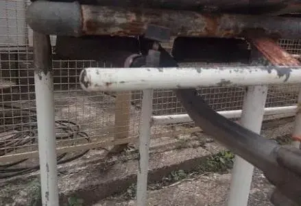 DOIS TANQUES EM AÇO INOX DE 100 LITROS