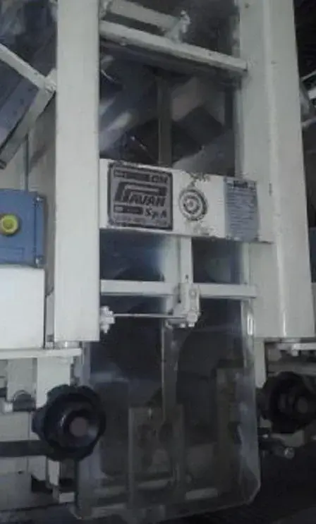 embaladora-de-massa-longa-marca-pavan