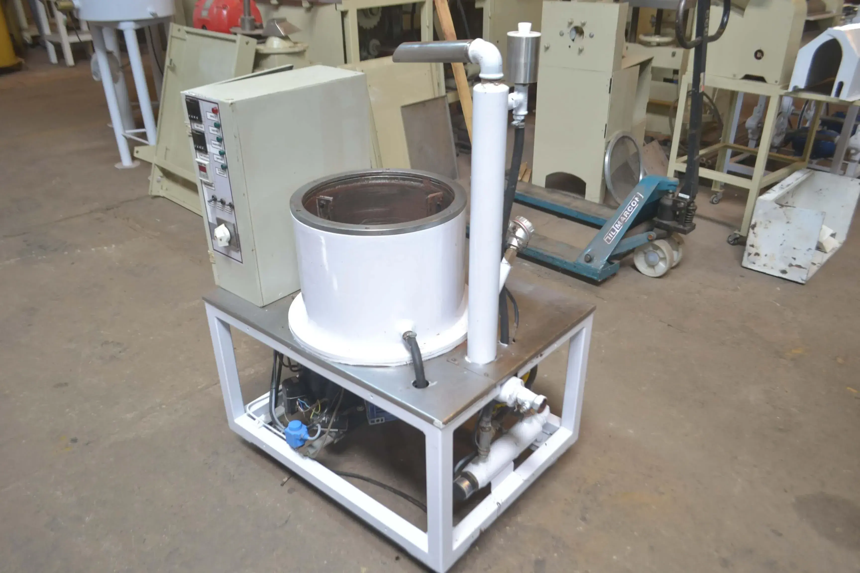 TEMPERADEIRA DE CHOCOLATES MARCA PIROG CAPACIDADE 80 KG/H