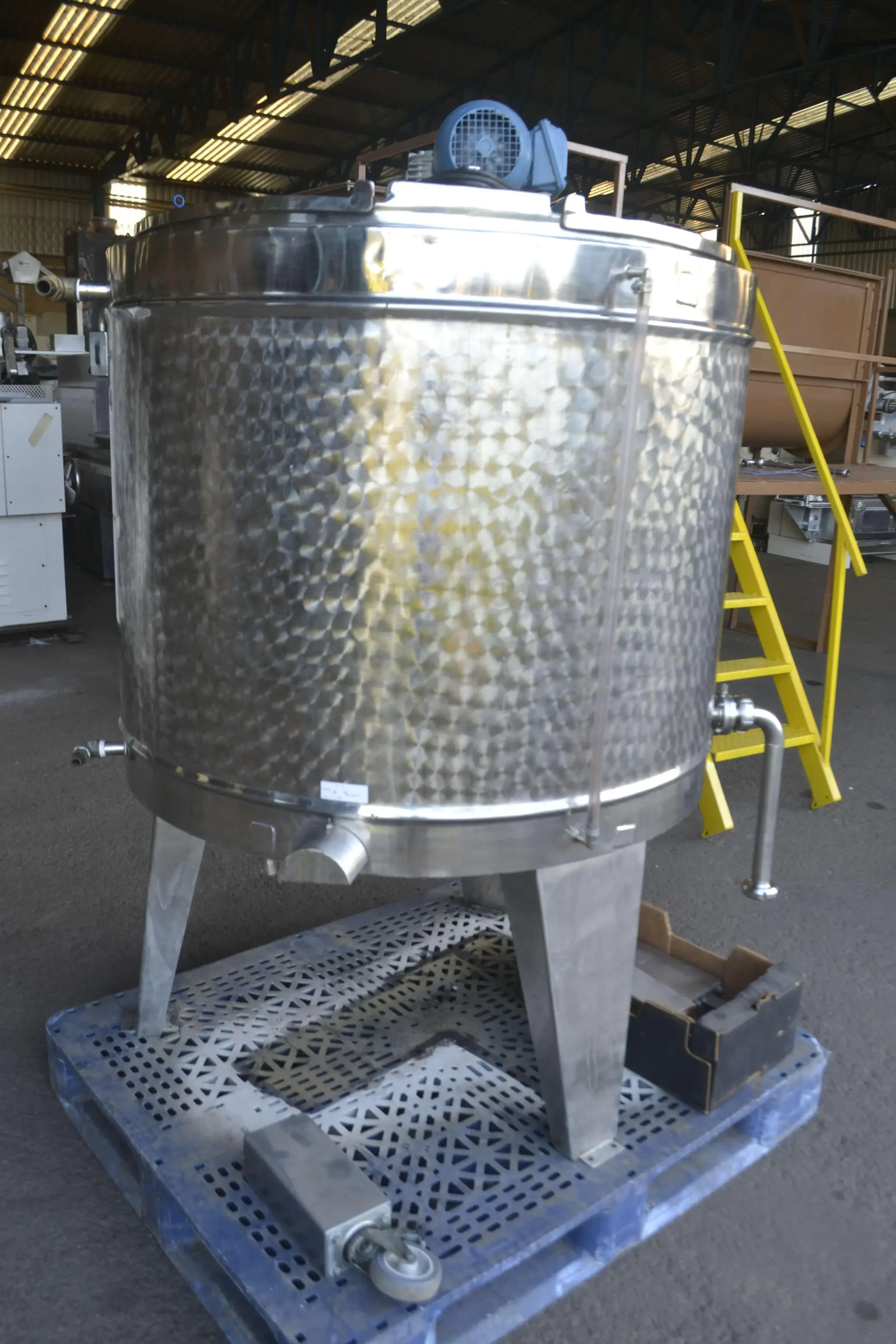 TANQUE PASTEURIZADOR PARA IOGURTES EM AÇO INOX MIRAINOX 500 LITROS