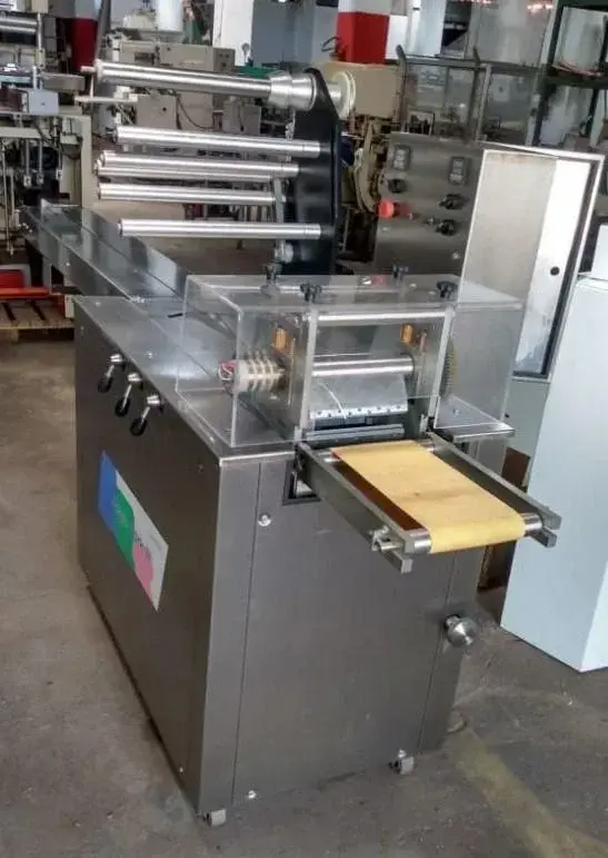 EMBALADORA FLOW PACK EM AÇO INOX