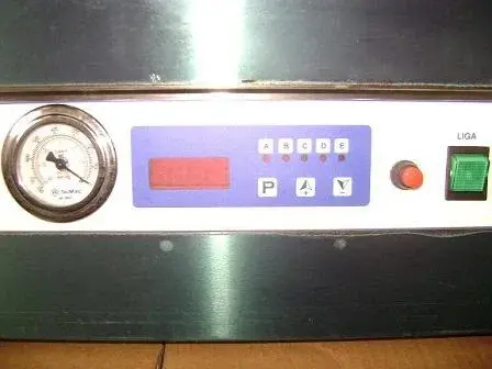 SELADORA A VÁCUO MARCA TECMAQ