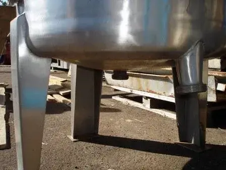 TANQUE EM AÇO INOX DE 1000 LITROS
