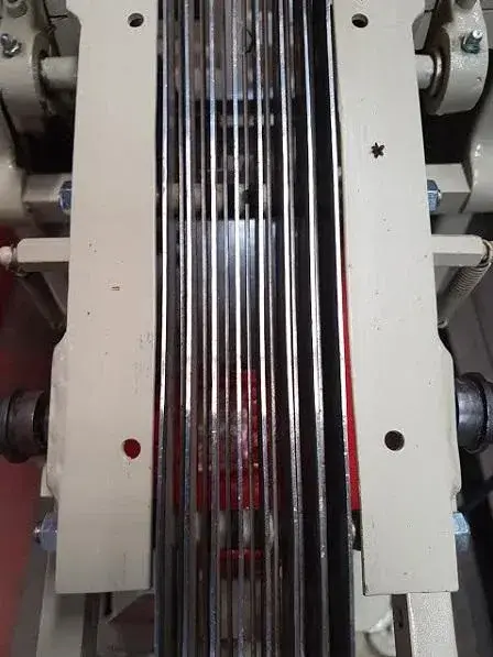 ALIMENTADOR DE BALAS PARA LINHA DE EMBALAGEM MARCA FORGROVE