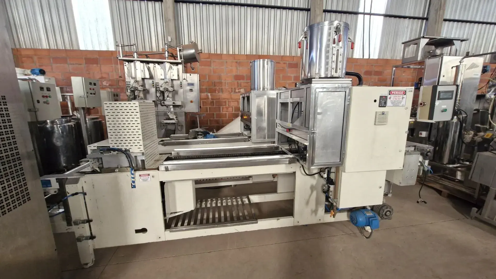 termoformadora-embaladora-blister-selovac-mod-220-plus