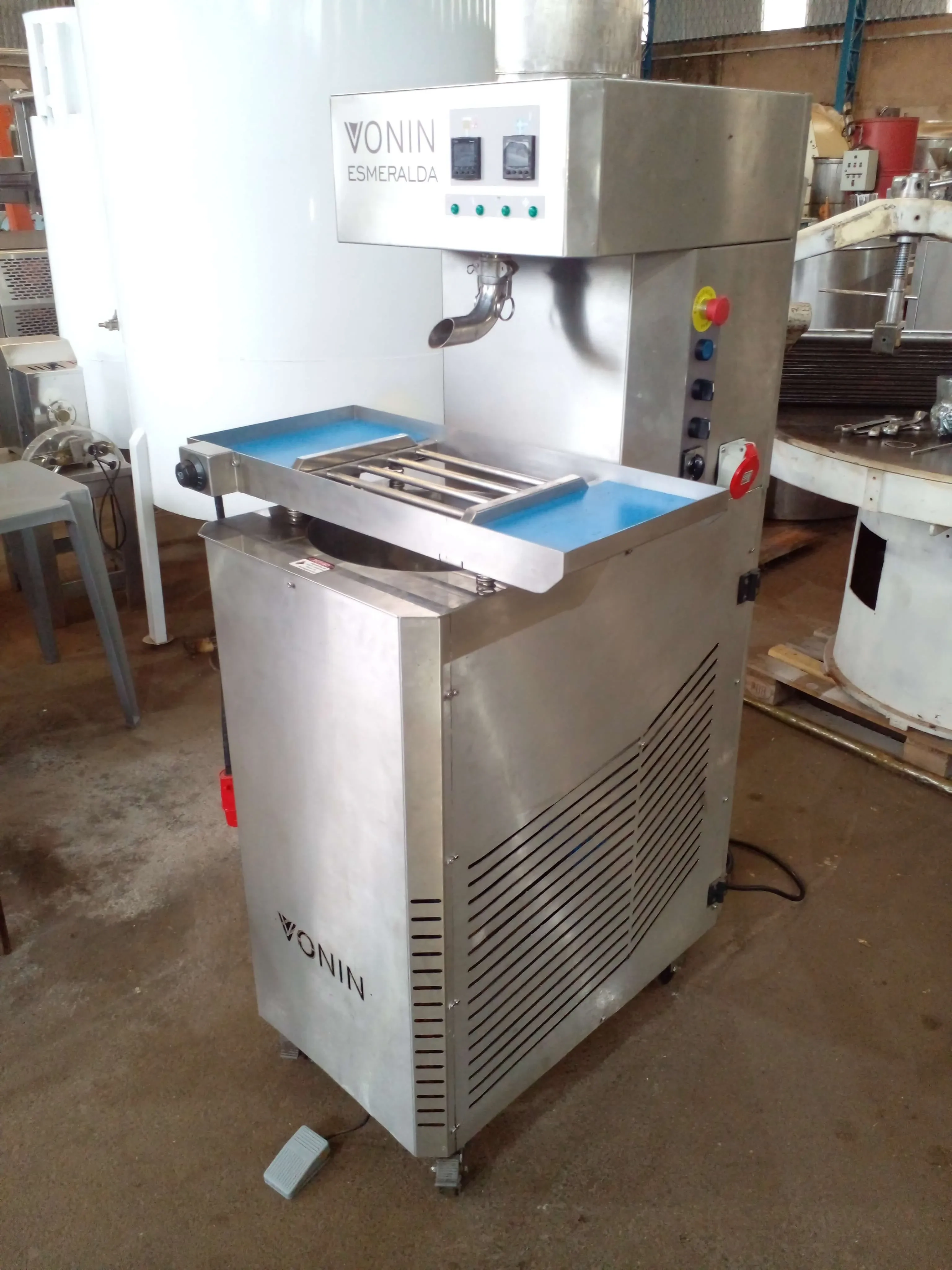 temperad-vonin-esmeralda-mesa-vibrat