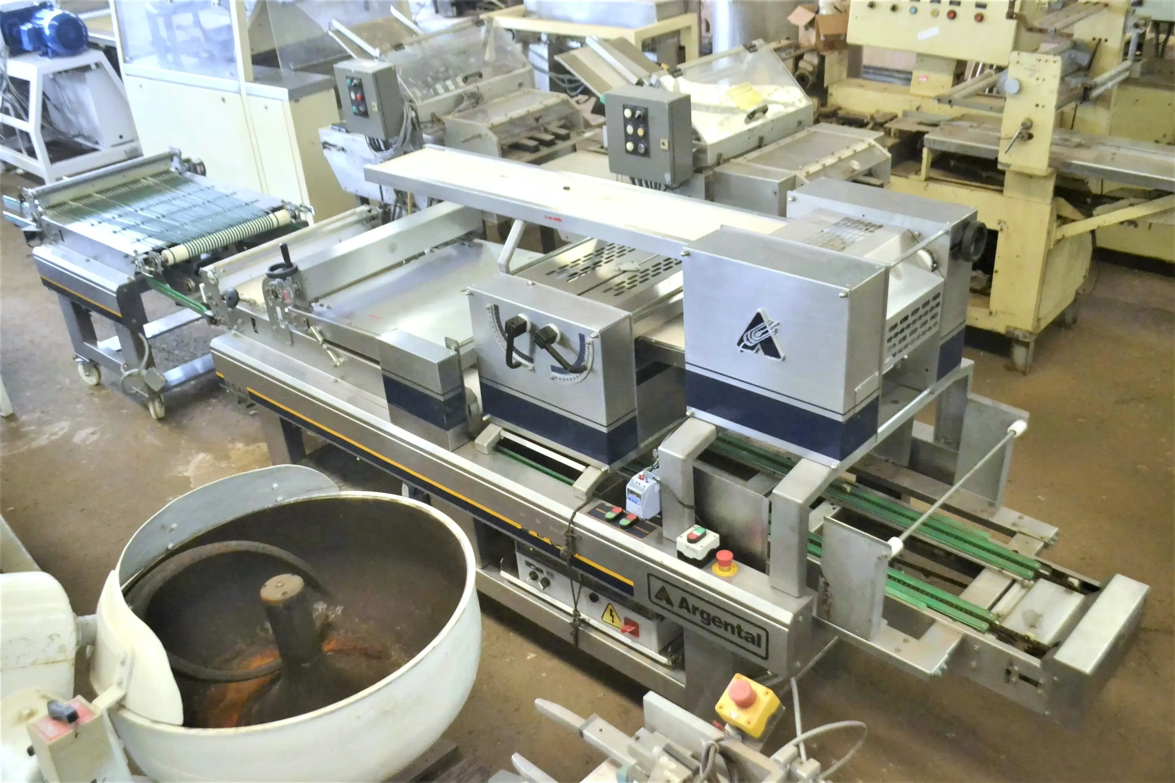 moldadora-para-massa-de-pao-grupo-automatico-universal-marca-argental