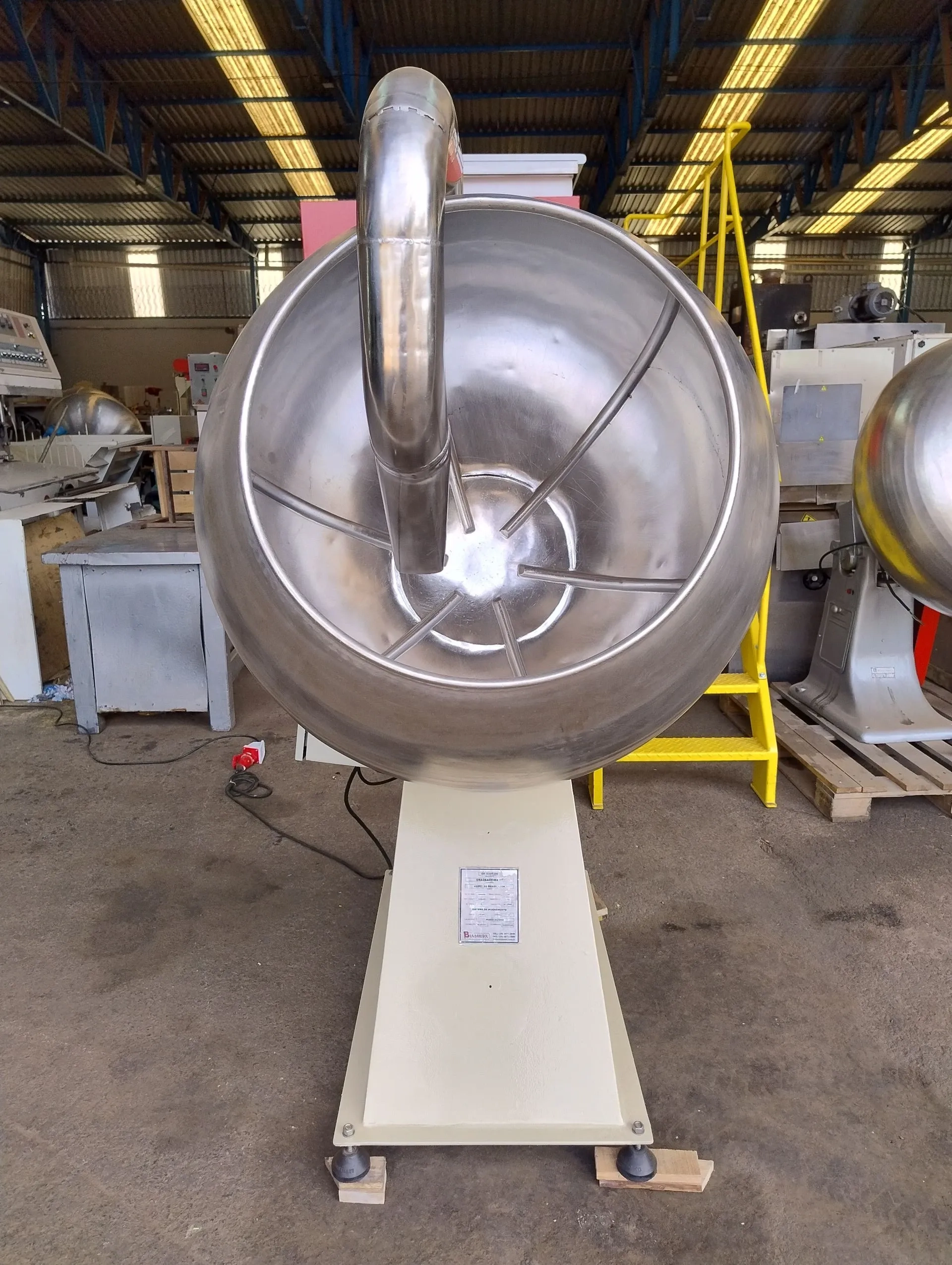 drageadeira-com-insuflador-capacidade-de-250-a-300-litros-biasinox