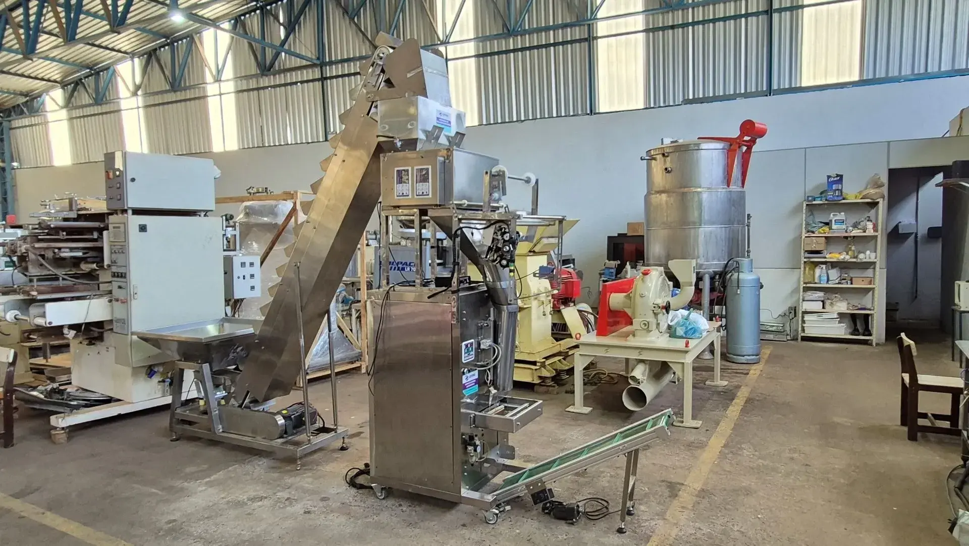 empacotadora-automatica-vertical-marca-cetro