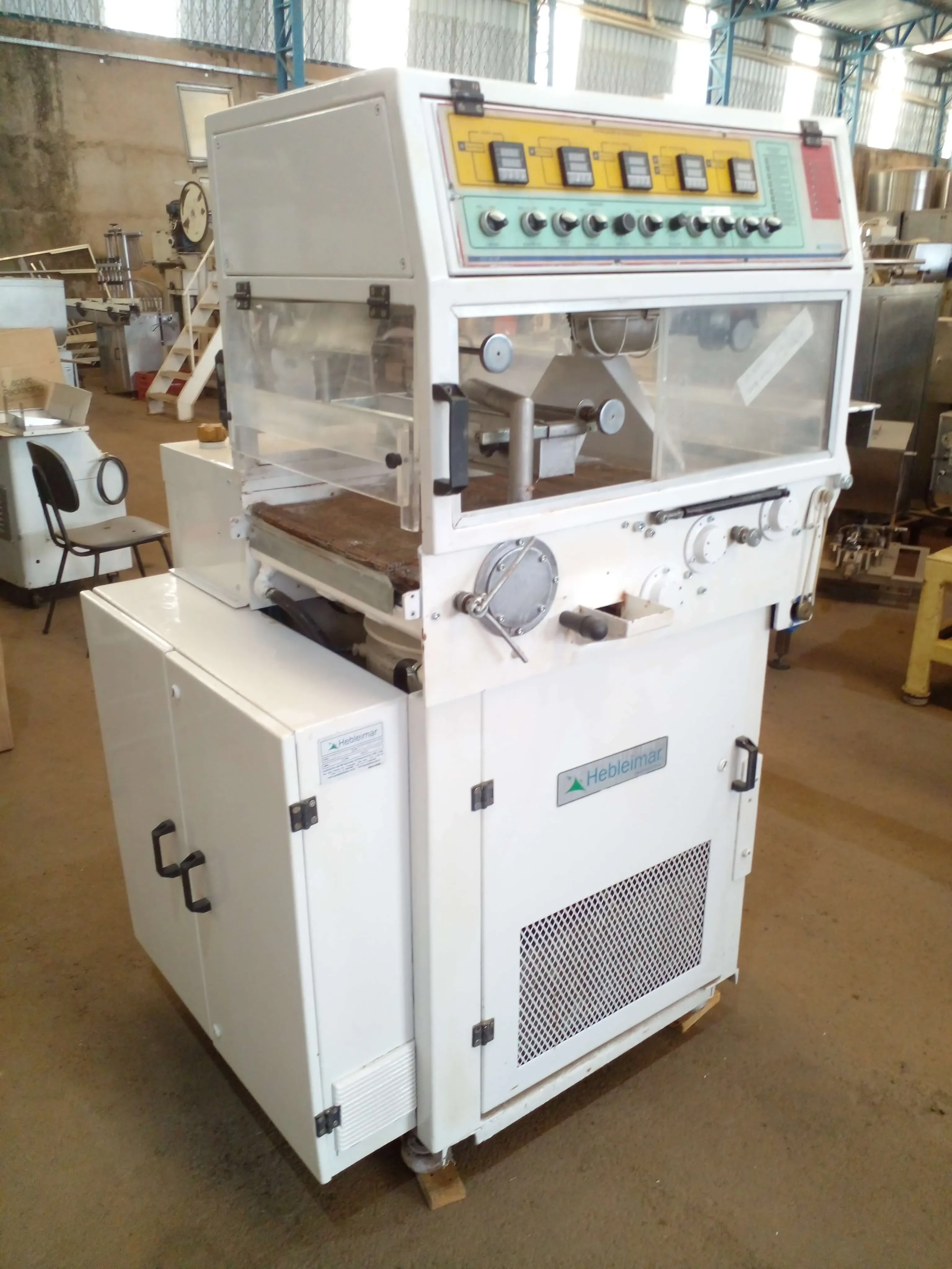 cobrideira-com-temperadeira-acoplados-marca-hebleimar