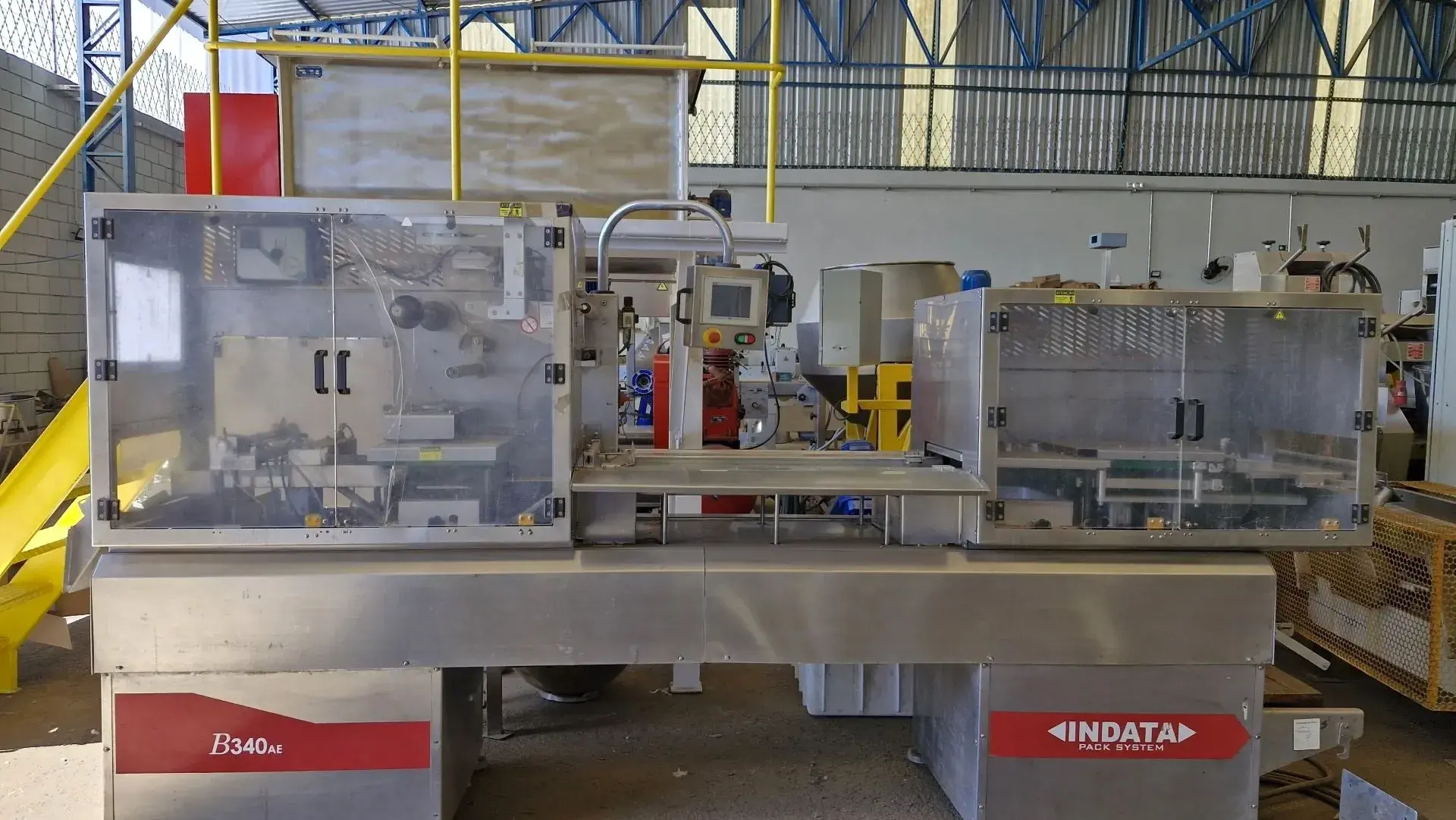 TERMOFORMADORA 12 CICLOS POR MINUTO MARCA INDATA