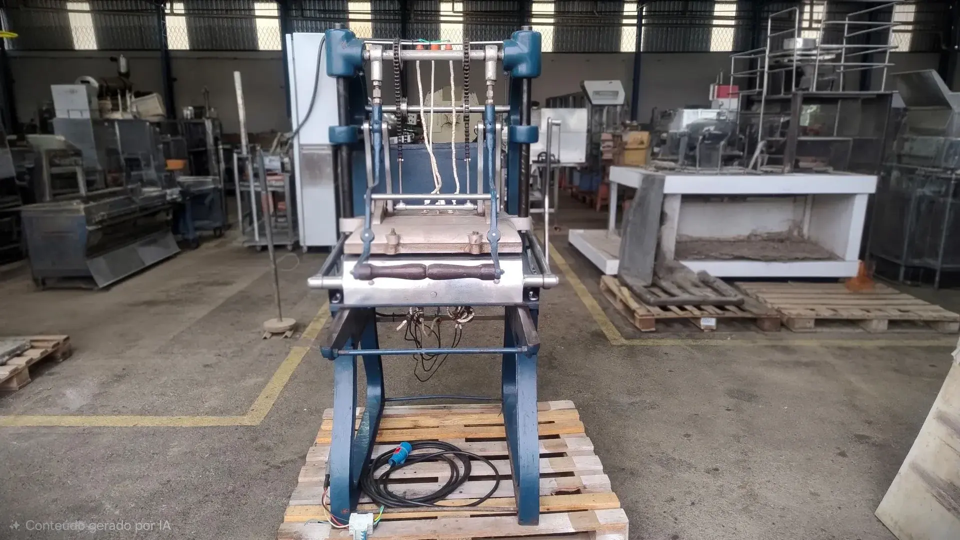 FABRICADORA CASQUINHA BIJU MARCA SICOLA