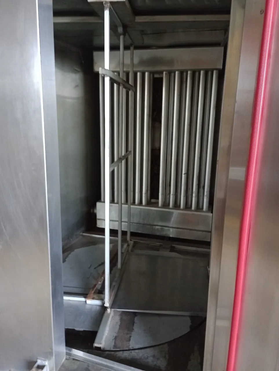 forno-rotativo-a-gas-em-inox-com-carrinho-duplo-marca-supremax