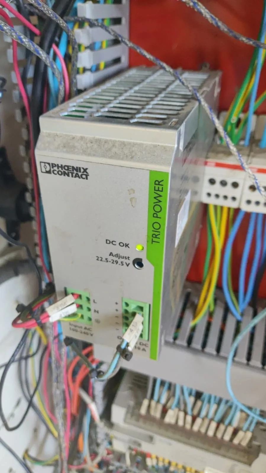 embaladora-empacotadora-volumetrica-vertical-em-aco-inox-marca-sandiacre