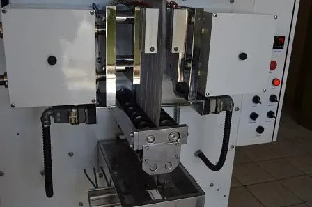 maquina-envasadora-de-sache-em-6-vias