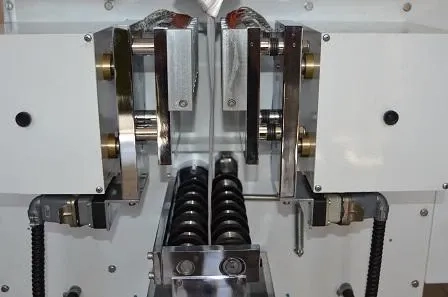 maquina-envasadora-de-sache-em-6-vias