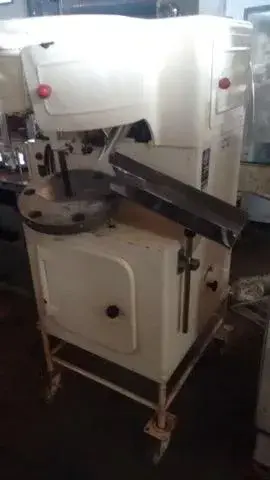 ENVASADORA DE BISNAGAS