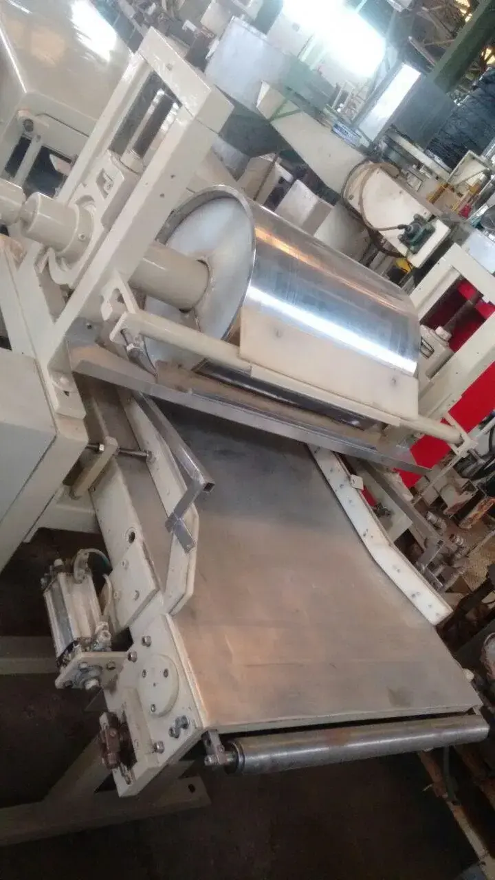 tunel-de-resfriamento-de-chocolates-hebleimar-20-m-x-600-mm