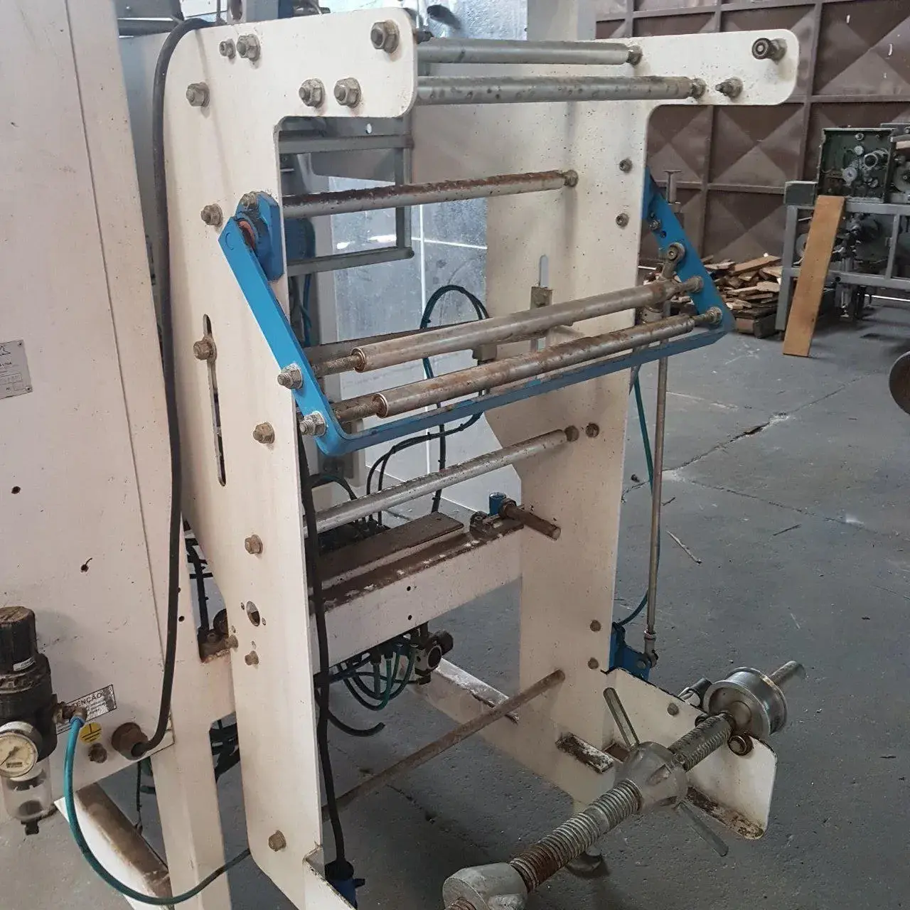 EMPACOTADORA INDUMAK MODELO MG 1000