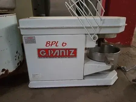 batedeira-planetaria-6-litros