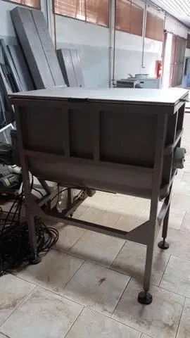 misturador-ribbon-blender-300l