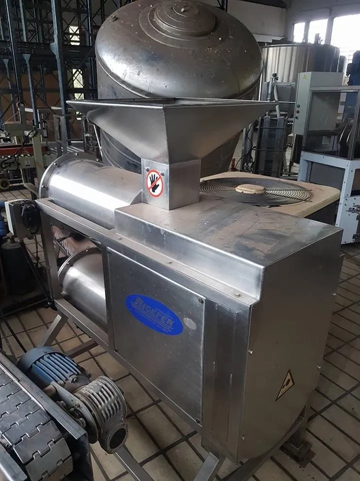 despolpadeira-em-aco-inox-ricefer