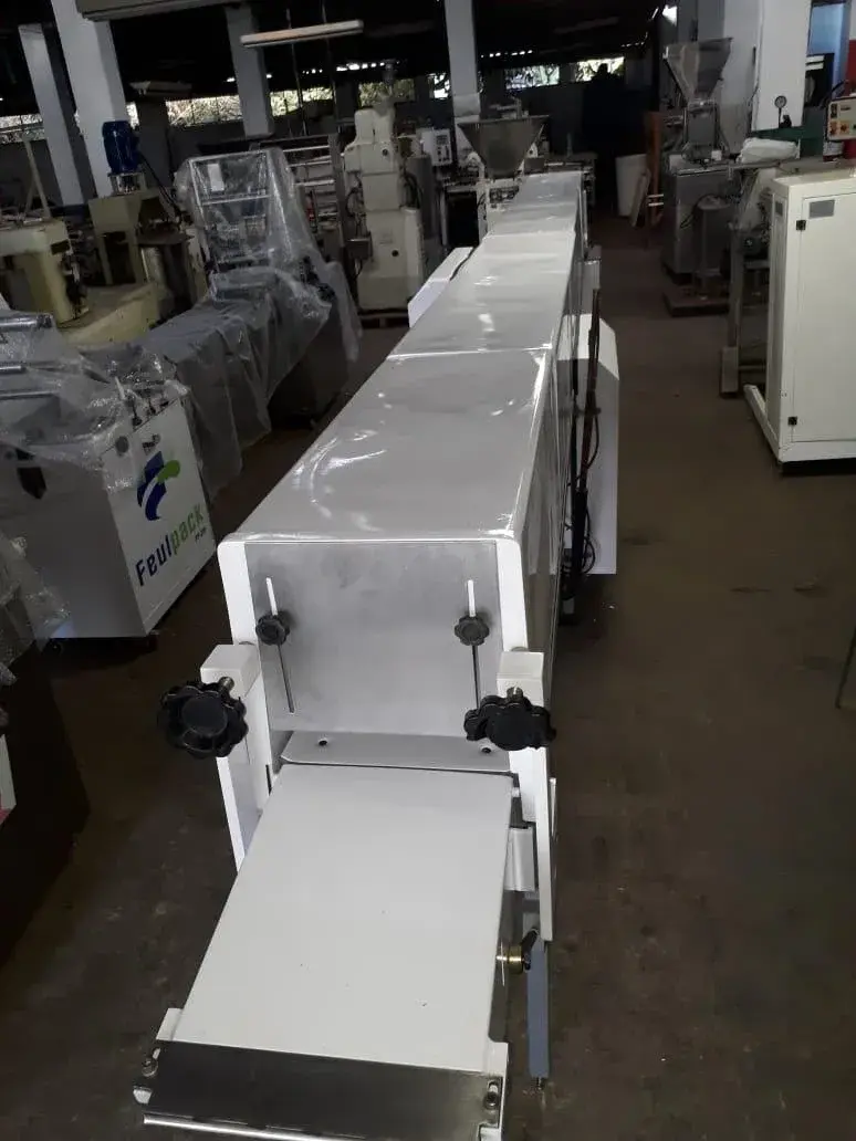 tunel-de-resfriamento-de-chocolates-8-m