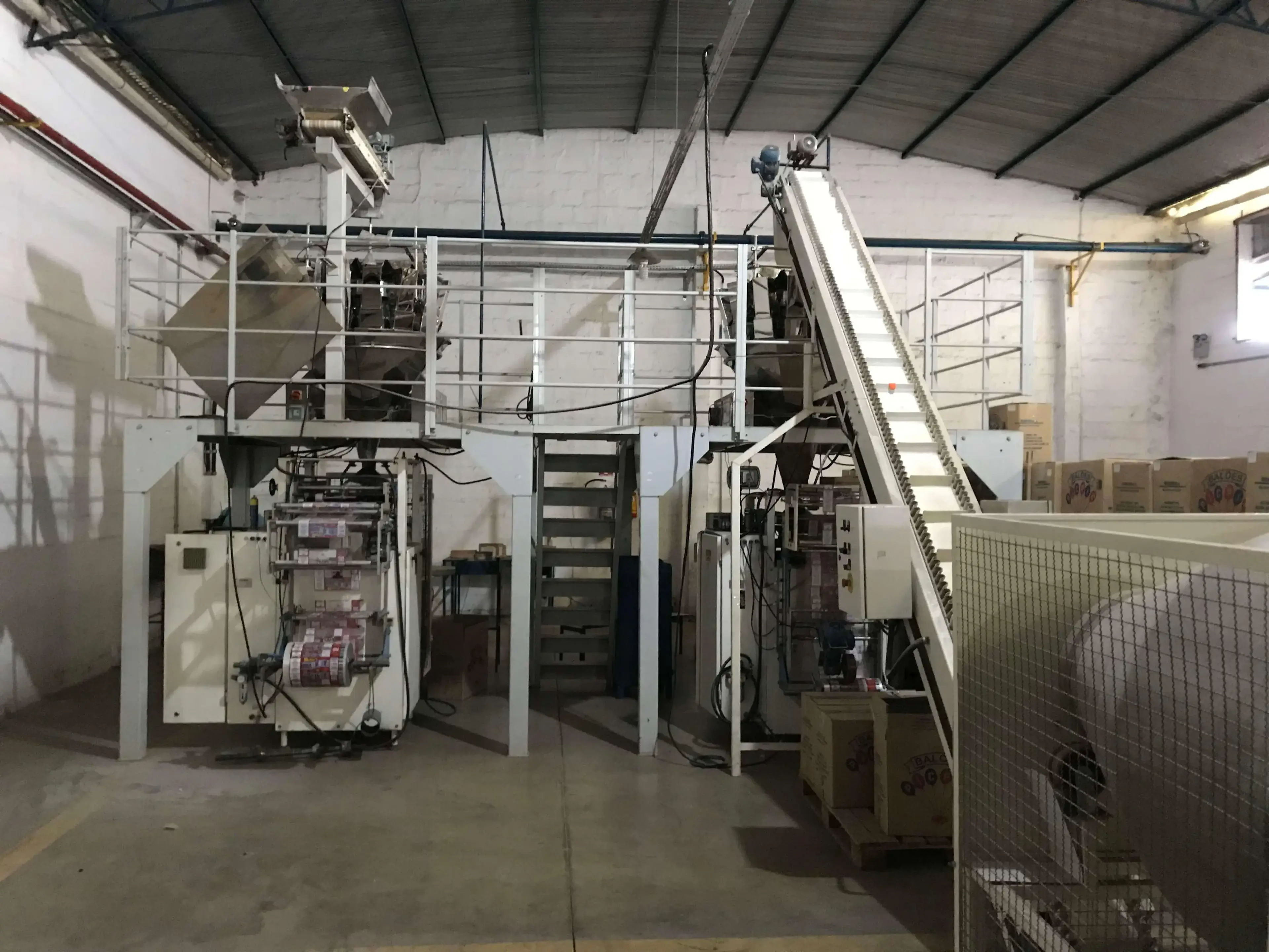 EMBALADORA MULTICABEÇAS INDUMAK