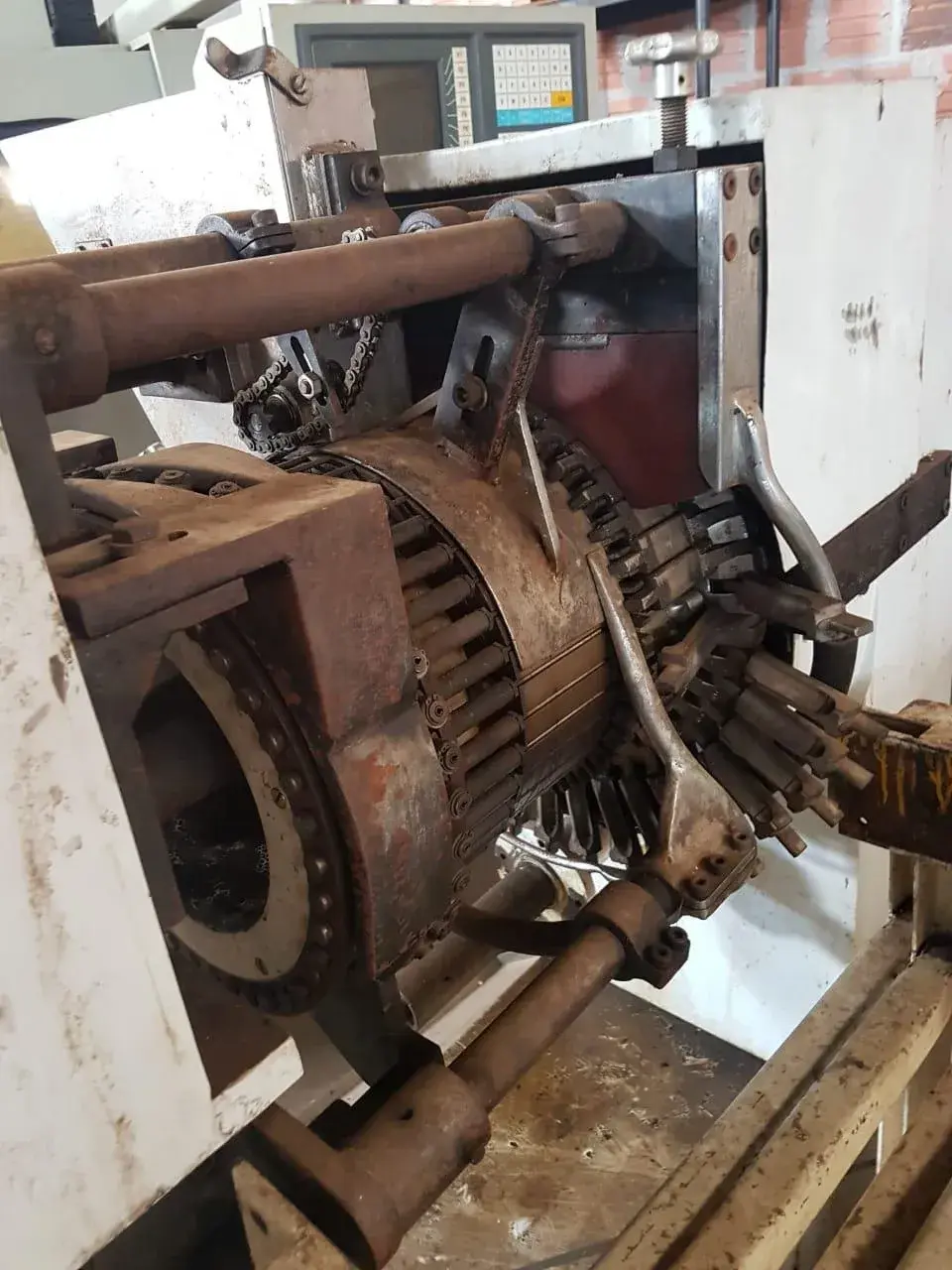 ESTAMPADEIRA DE PIRULITOS COM TRAFILA MARCA CARNEIRO ESTAMPOS