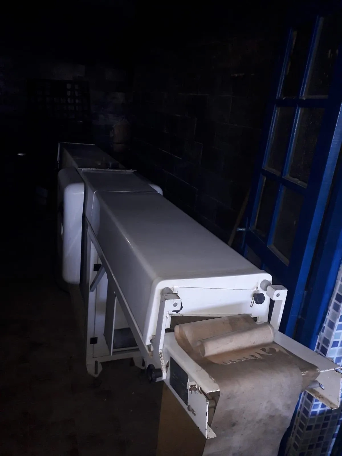 tunel-de-resfriamento-de-4-m-x-200-mm-hebleimar