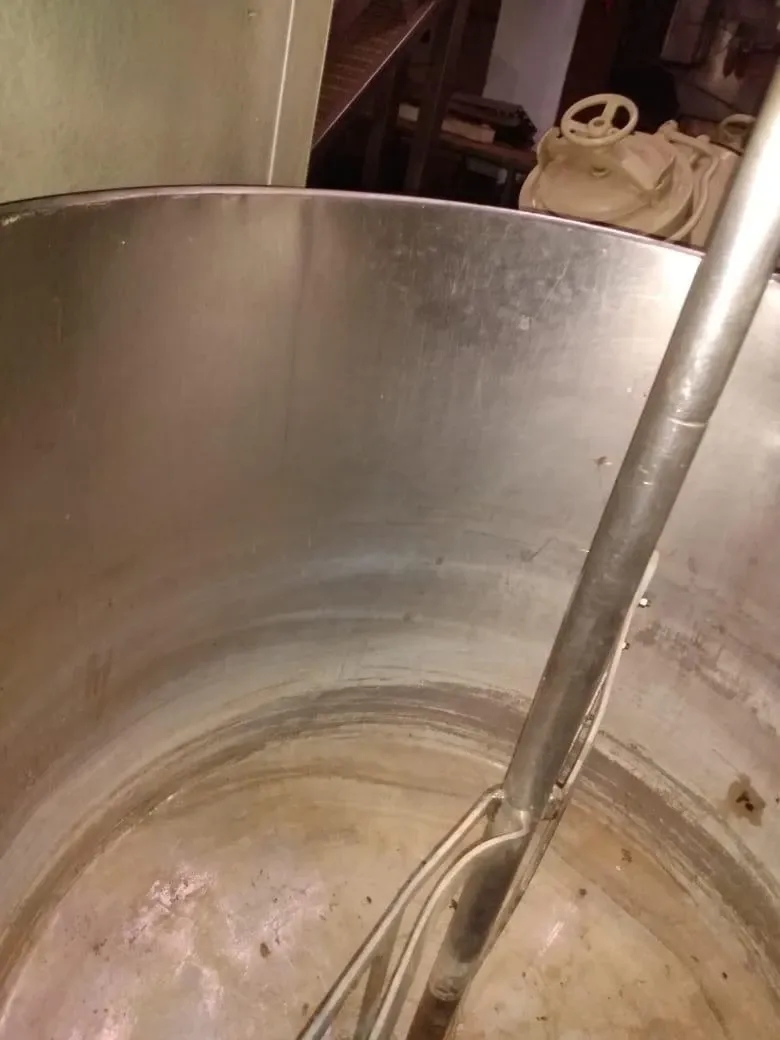 tacho-a-vapor-capacidade-300-litros