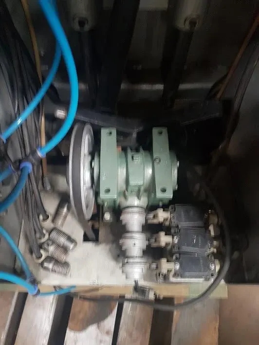 envasadora-embaladora-automatica-barriga-mole-para-sucos-leite-liquido-laticinio-brasholanda